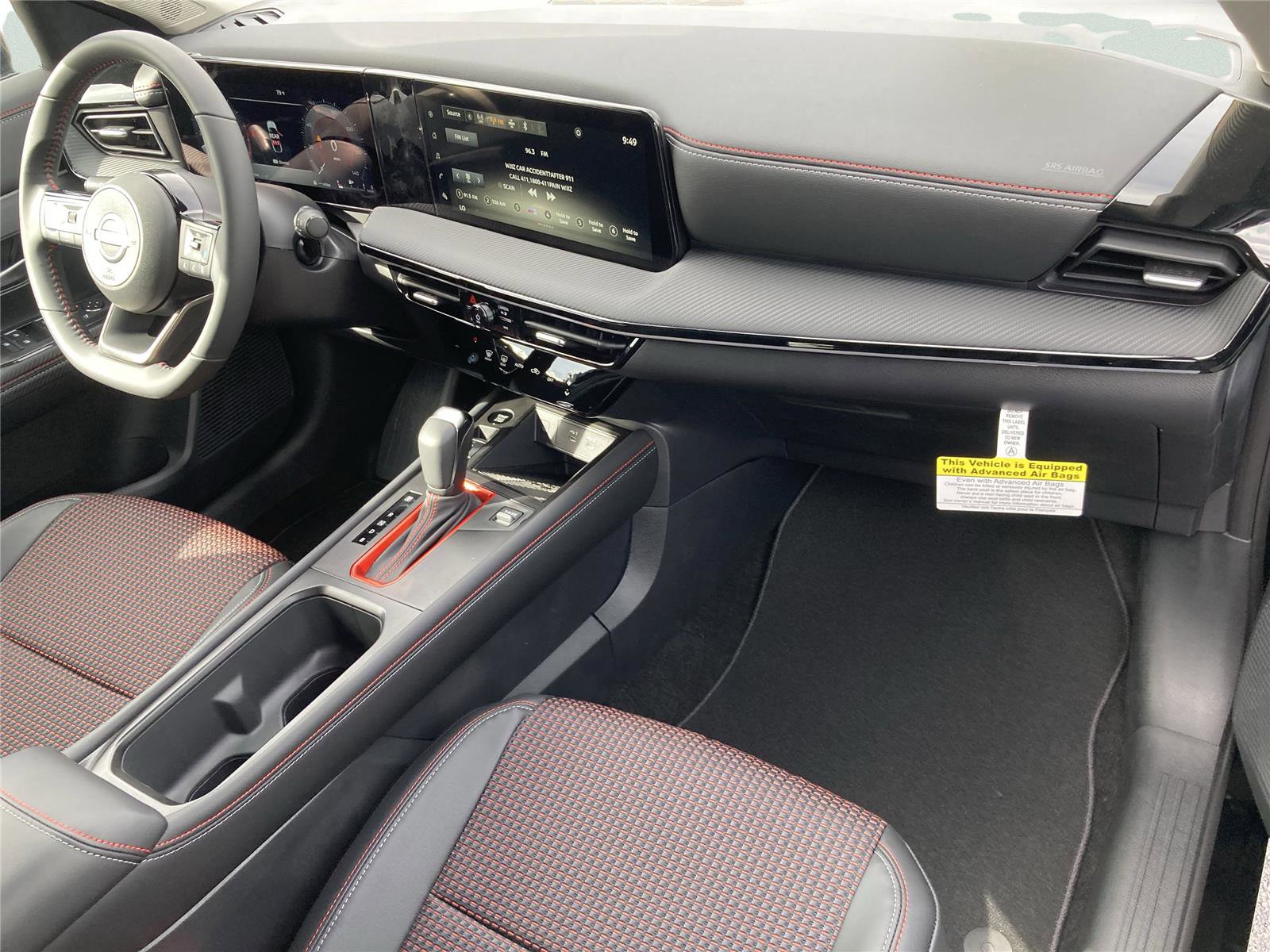 New 2025 Nissan Kicks SR image 34