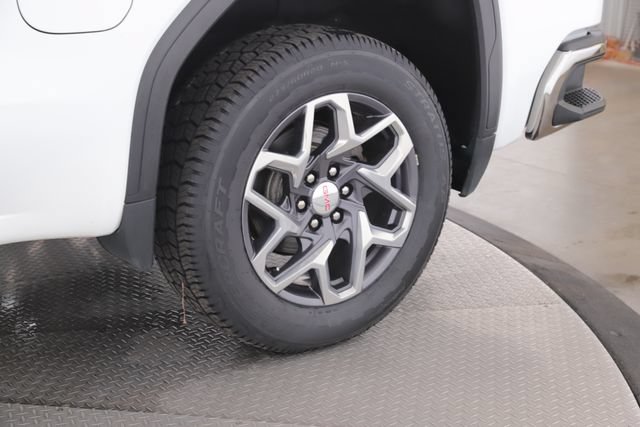 Used 2023 GMC Sierra 1500 SLT AWD/4WD image 14