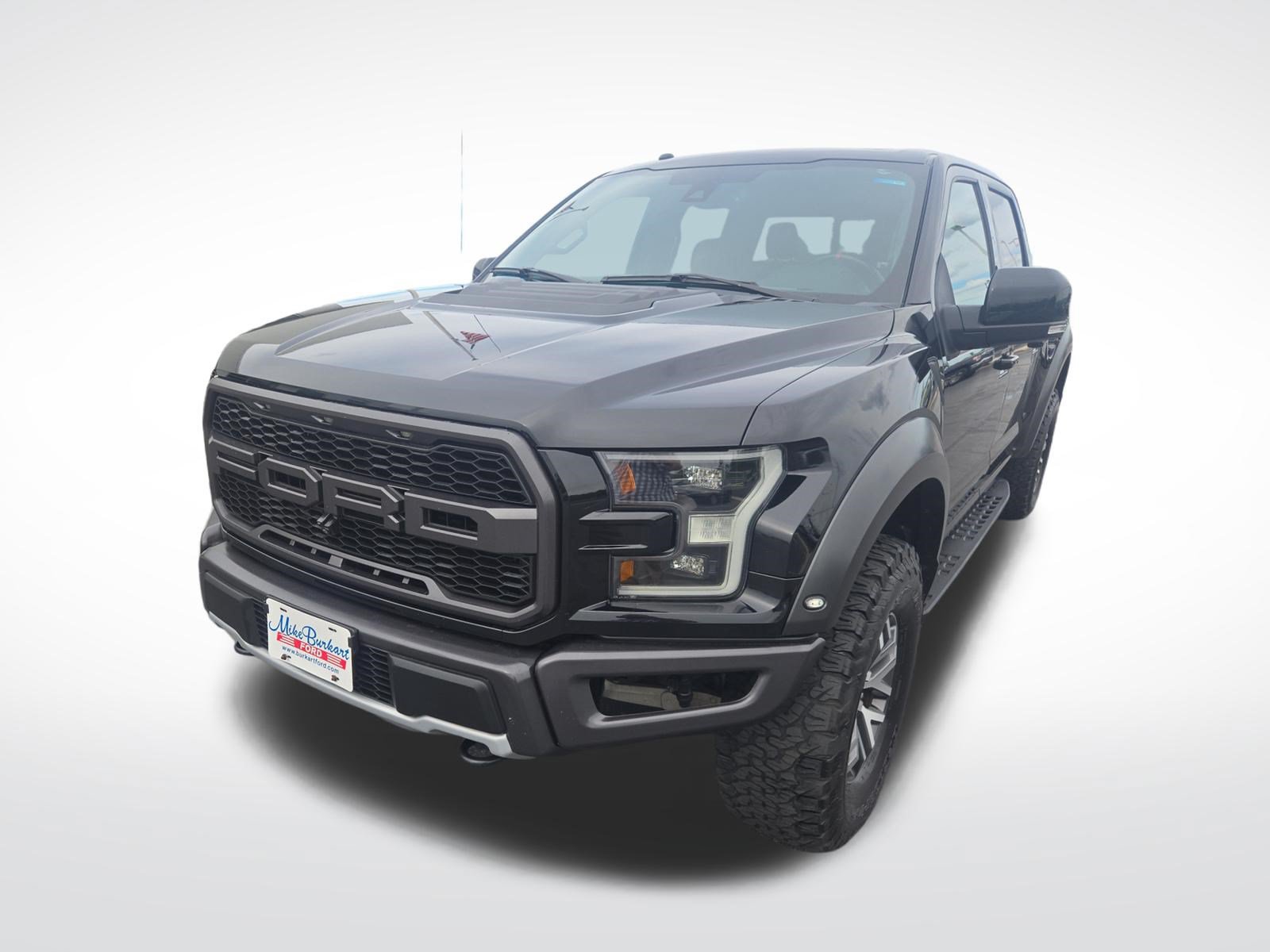 Used 2017 Ford F150 Raptor w/ Equipment Group 802A Luxury AWD/4WD image 2