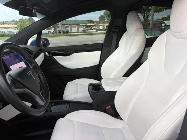 Used 2020 Tesla Model X Long Range AWD/4WD image 5