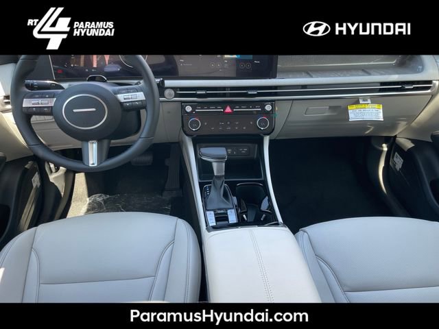New 2025 Hyundai Tucson SEL