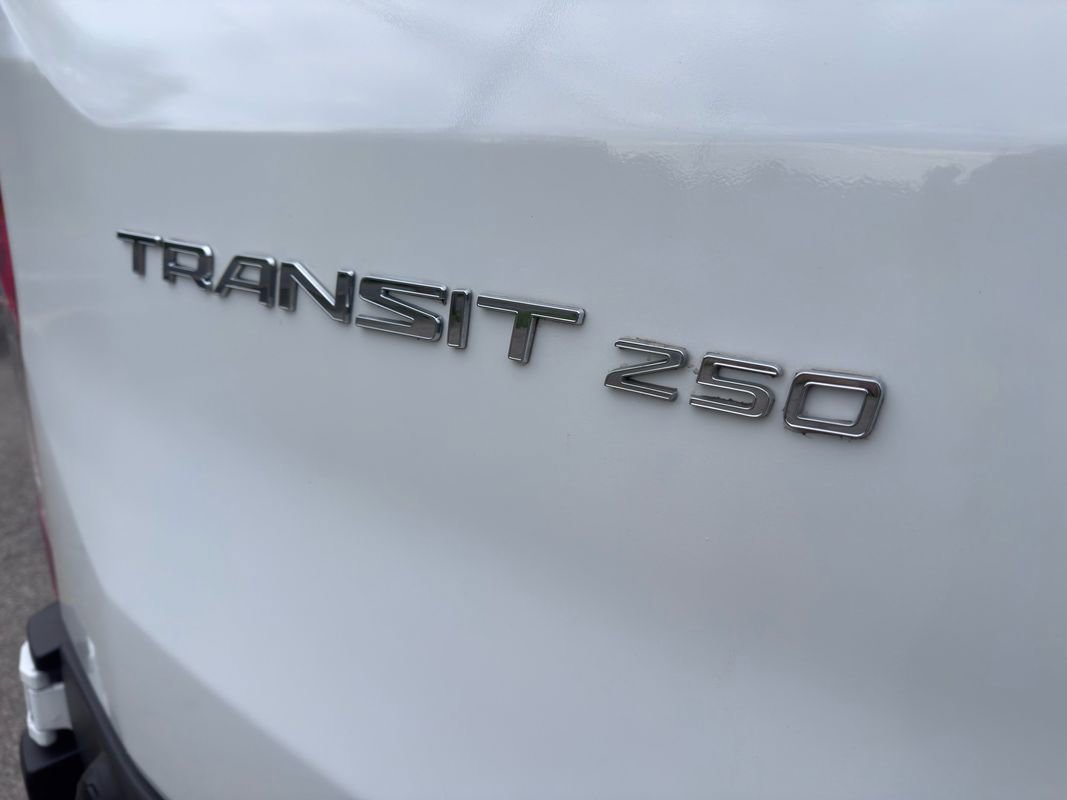 Used 2024 Ford Transit 250 148 Medium Roof w/ Load Area Protection Package RWD image 37