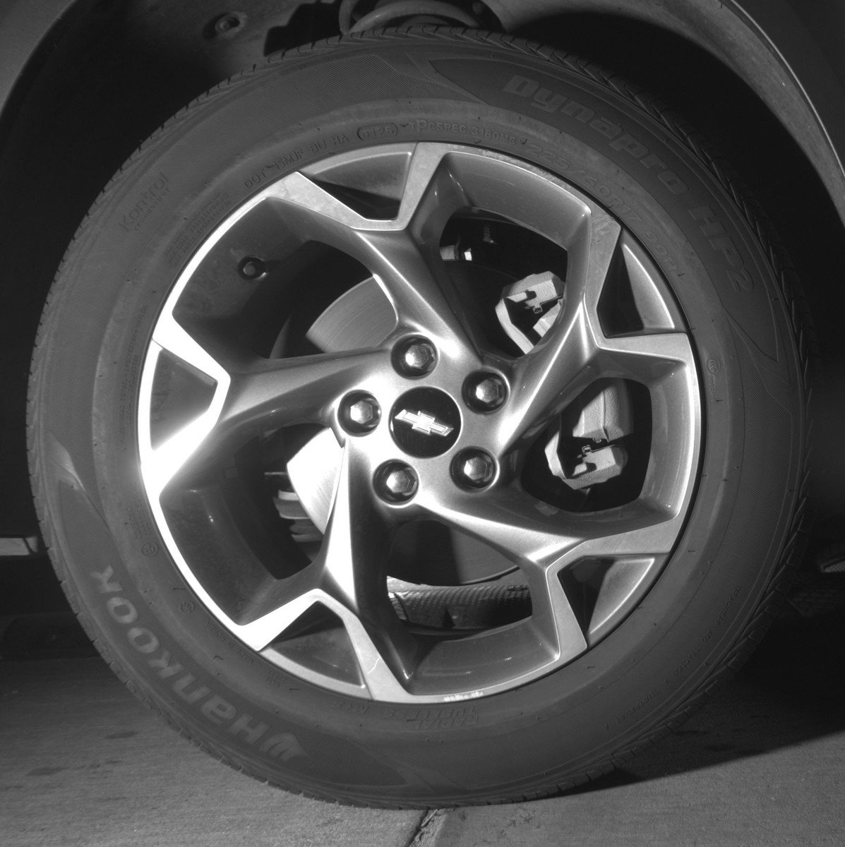 Used 2025 Chevrolet Trax LT FWD image 13