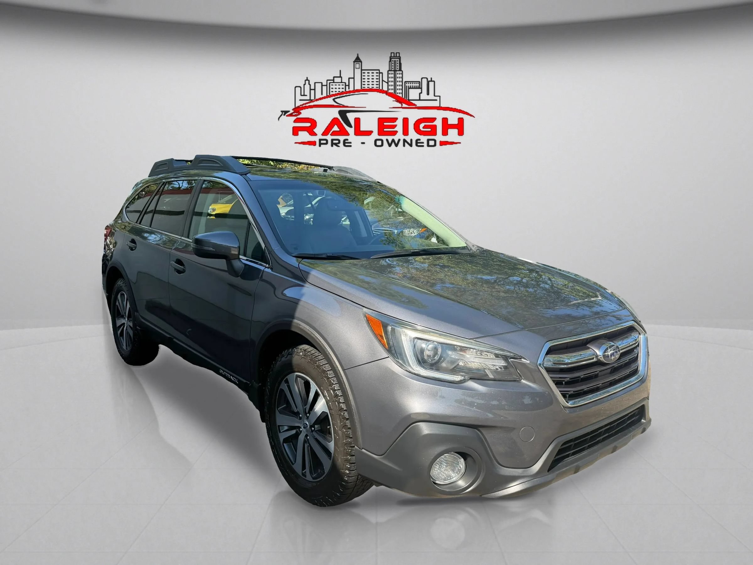 Used 2019 Subaru Outback 2.5i Limited AWD/4WD image 4