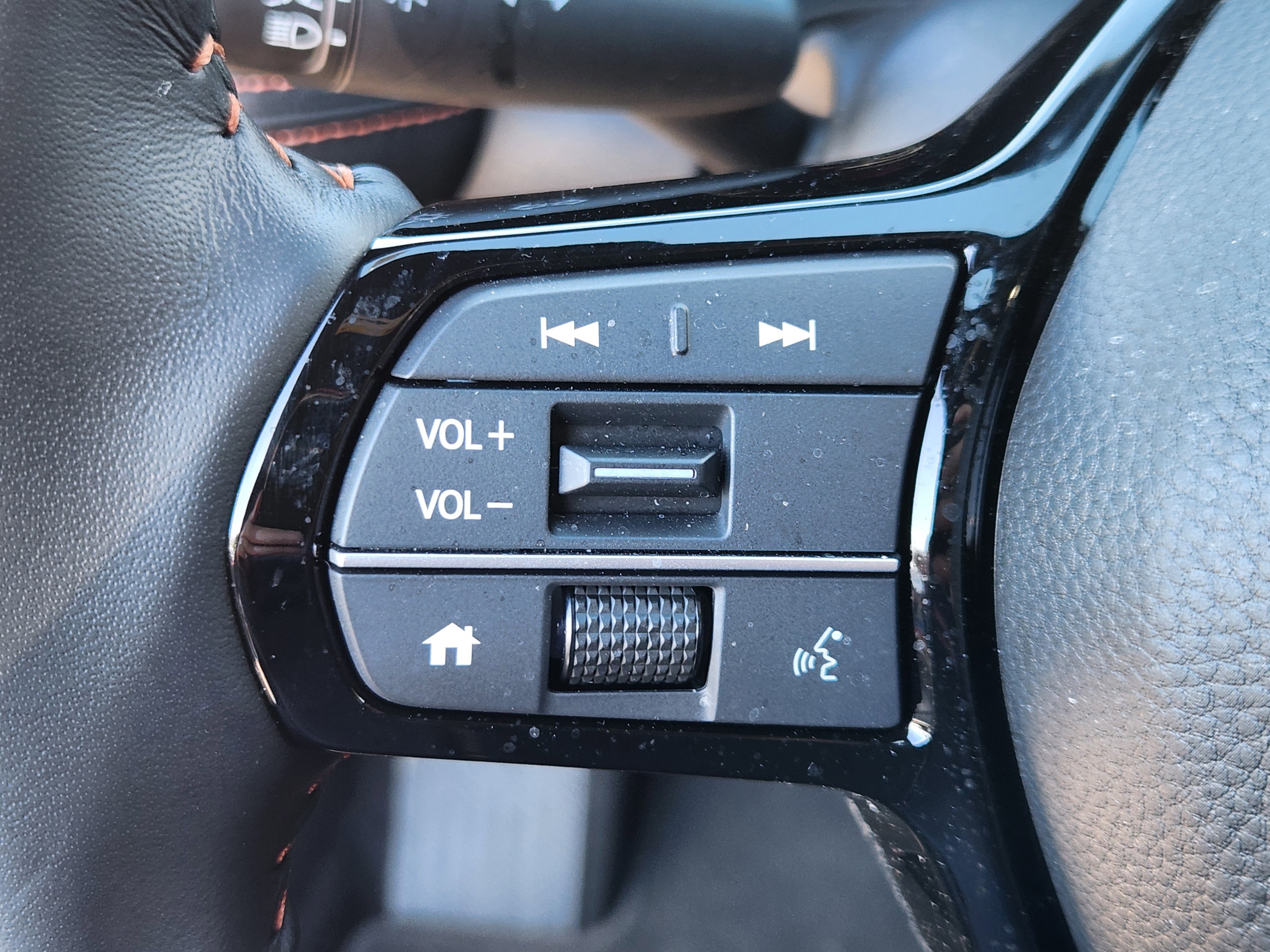 Certified 2026 Honda HR-V Sport image 22