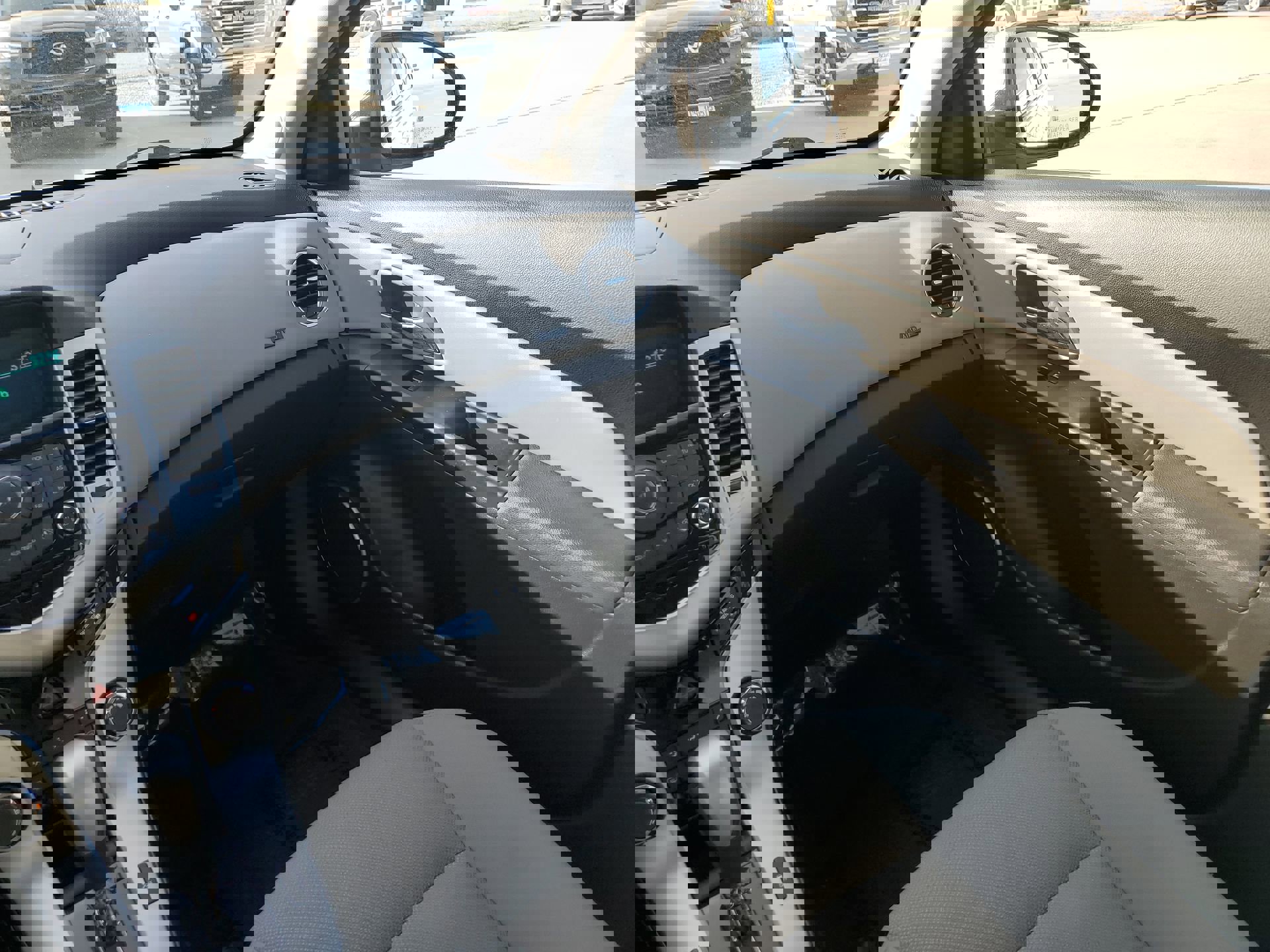 Used 2012 Chevrolet Cruze LT image 11