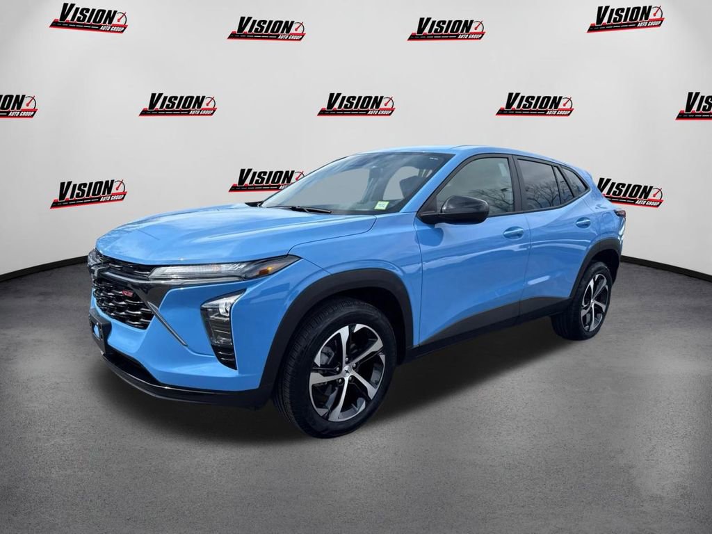 Used 2024 Chevrolet Trax RS w/ Driver Confidence Package image 1