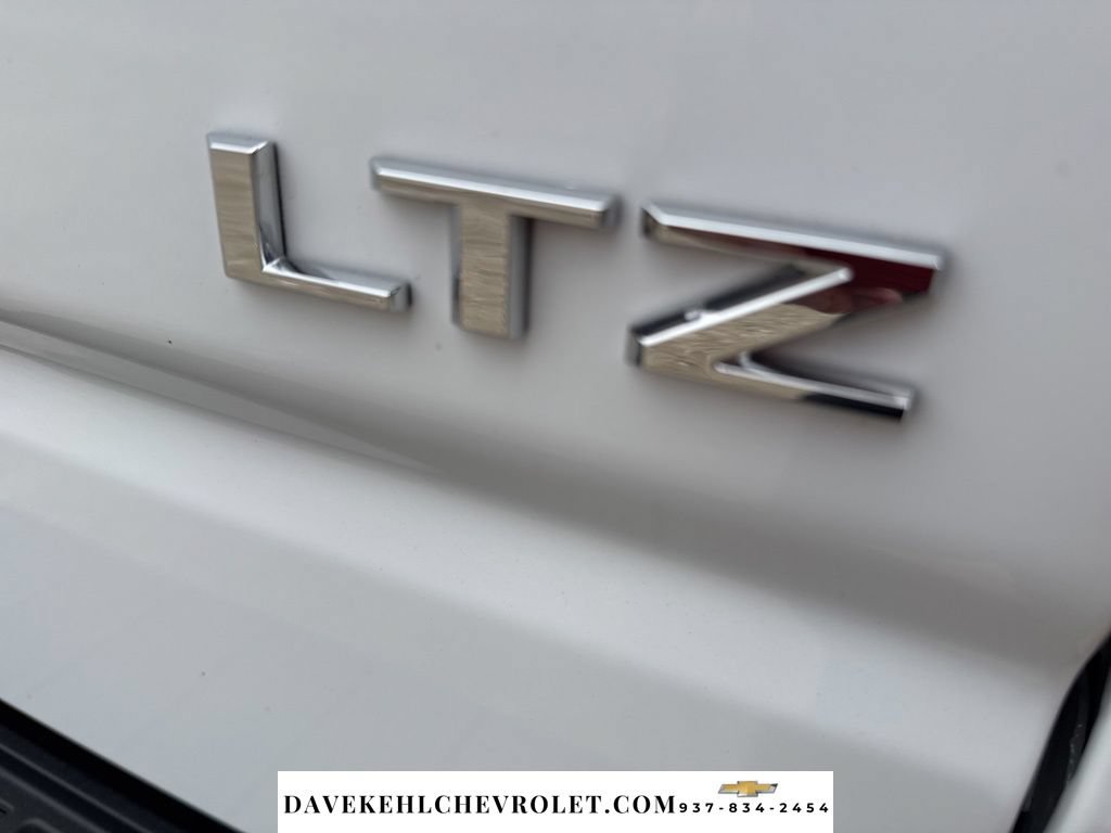 Used 2022 Chevrolet Silverado 1500 LTZ w/ LTZ Premium Package AWD/4WD image 41