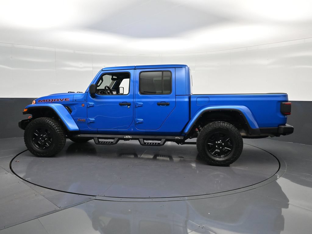 Used 2023 Jeep Gladiator Mojave w/ LED Lighting Group AWD/4WD image 8