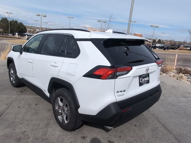 Used 2025 Toyota RAV4 XLE image 5