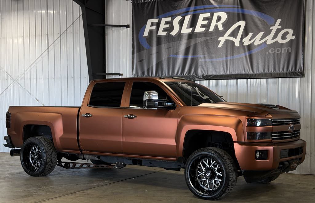 Used 2017 Chevrolet Silverado 2500 LTZ w/ Duramax Plus Package AWD/4WD image 27