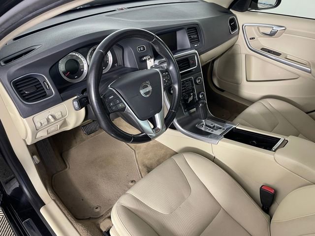 Used 2012 Volvo S60 T5 w/ Climate Pkg FWD image 3