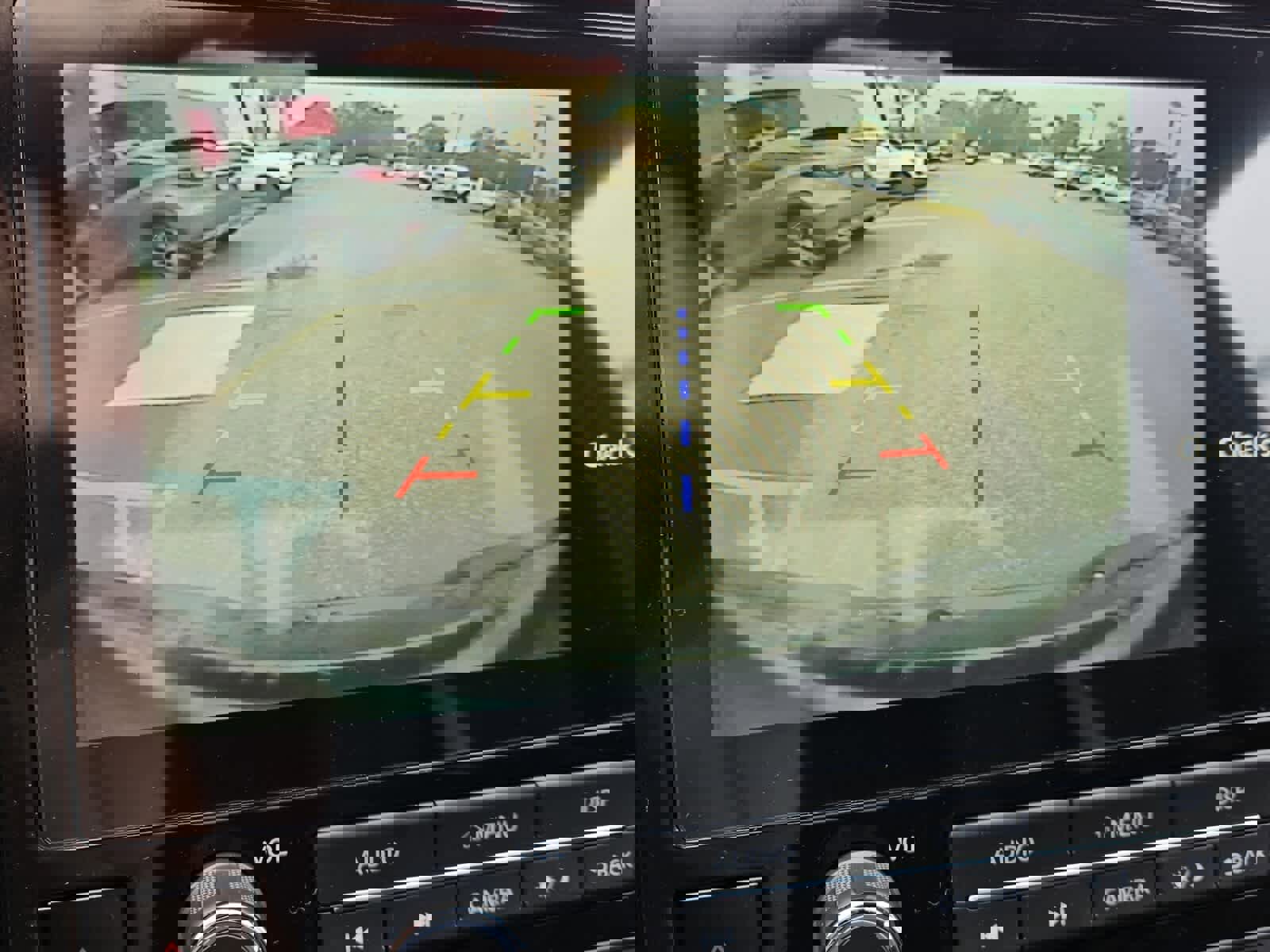 New 2026 Nissan Frontier SV image 9