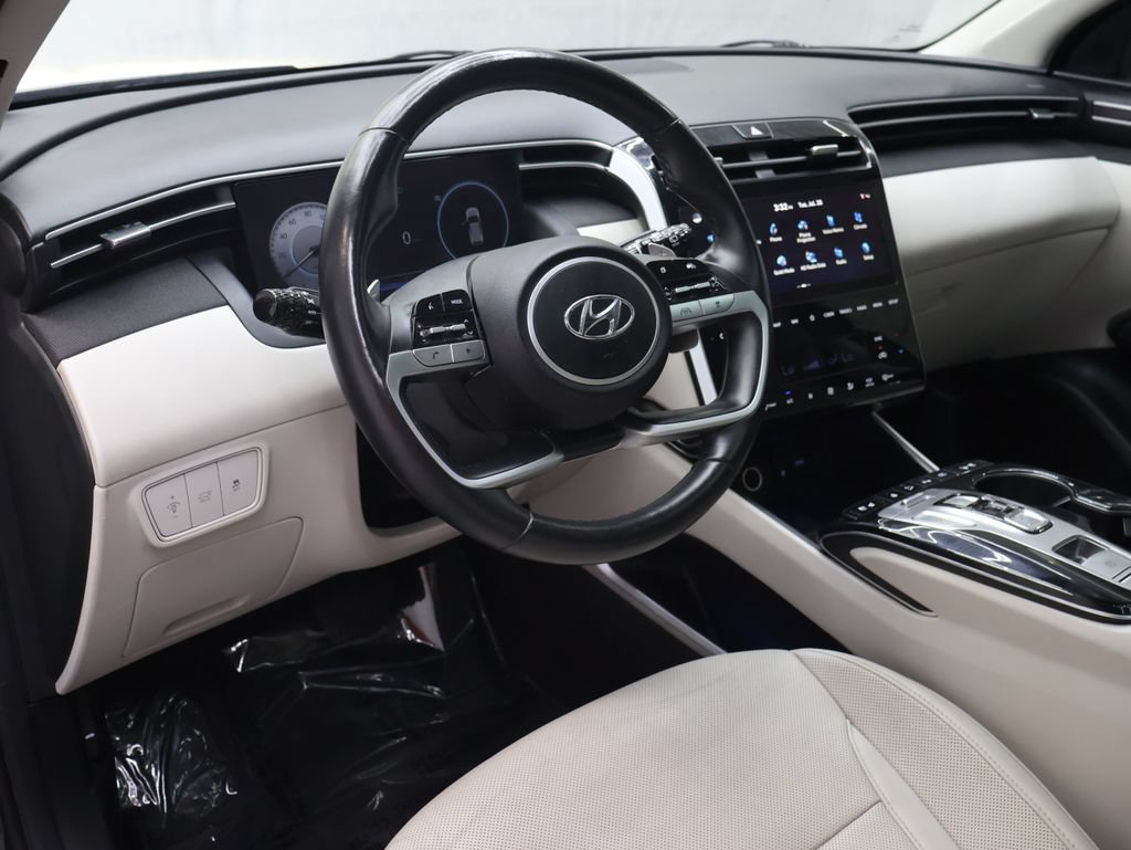 Used 2023 Hyundai Tucson Limited AWD/4WD image 17