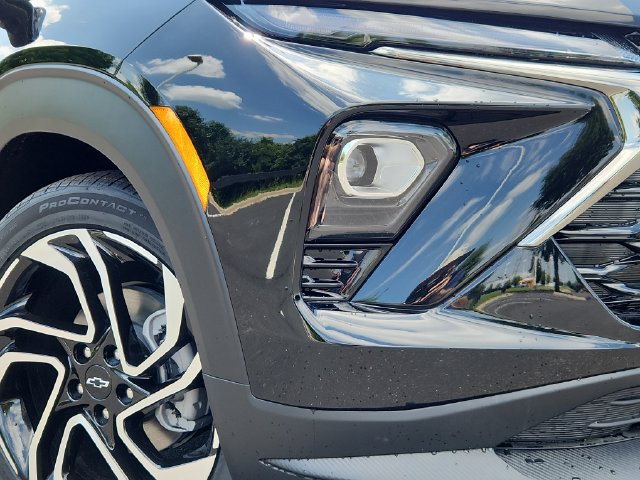 New 2026 Chevrolet TrailBlazer RS w/ Convenience Package FWD image 9
