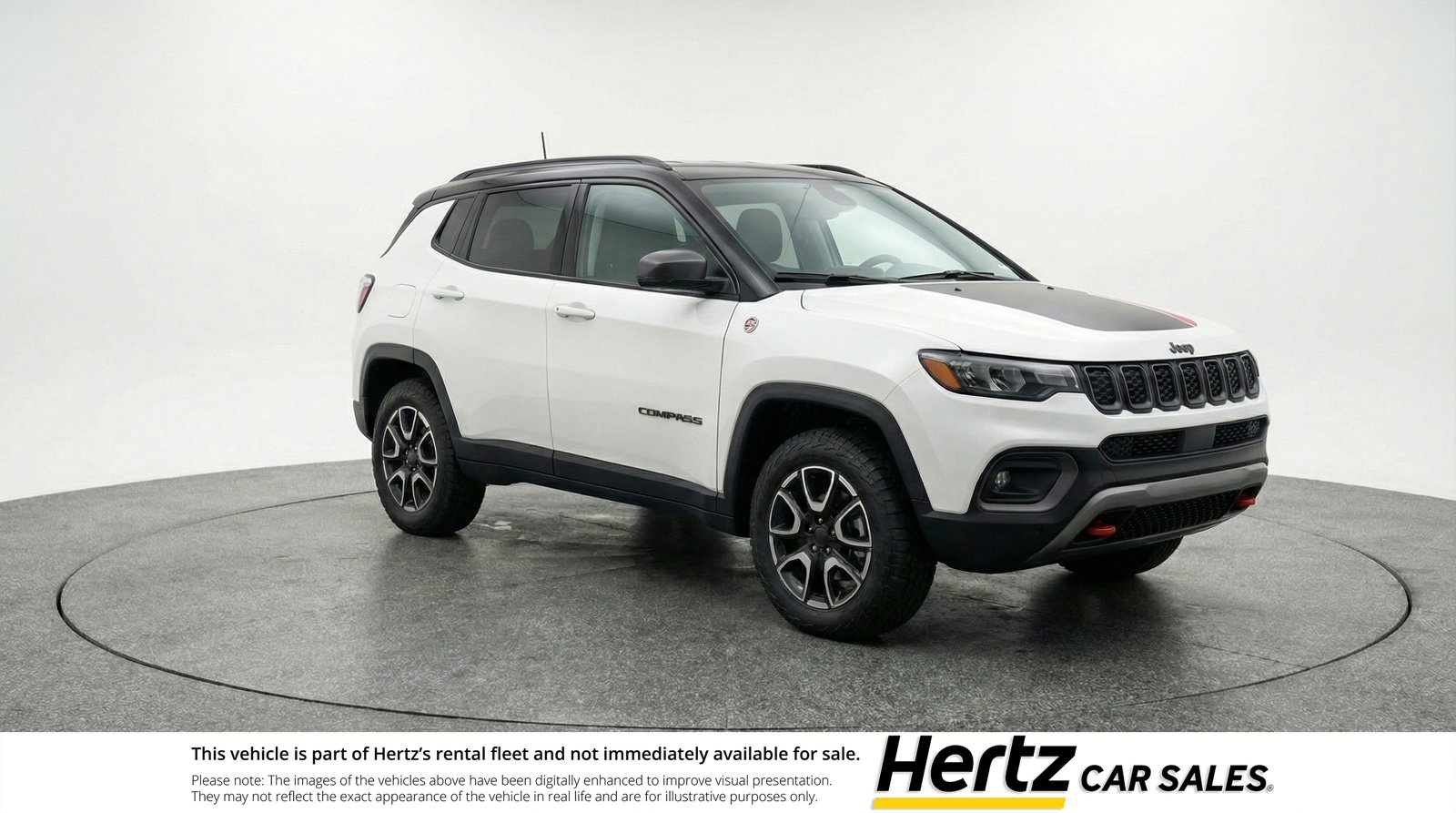 Used 2025 Jeep Compass Trailhawk AWD/4WD image 1