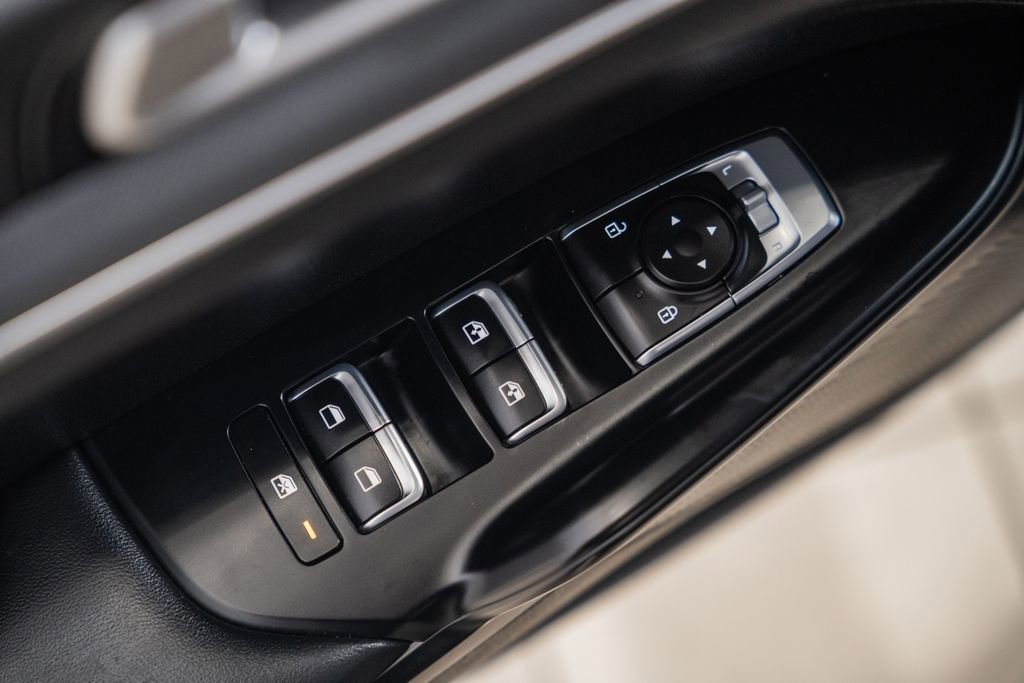 Used 2022 Kia K5 GT-Line image 45