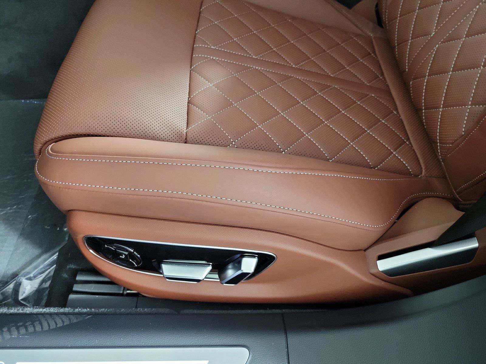 New 2027 Audi S8 AWD/4WD image 20