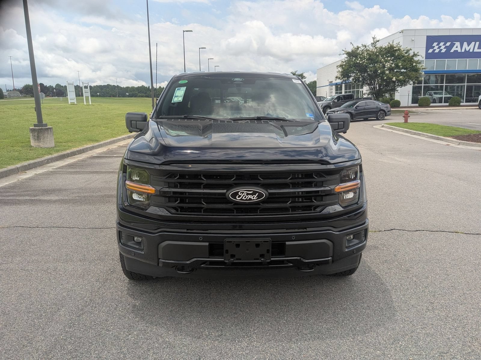New 2026 Ford F150 XLT w/ Equipment Group 302A MID AWD/4WD image 8
