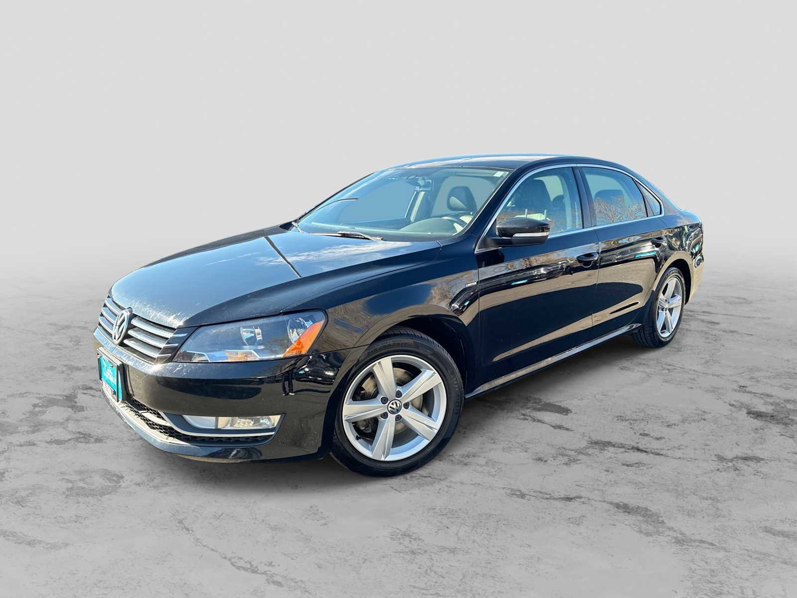 Used 2015 Volkswagen Passat 1.8T Limited Edition
