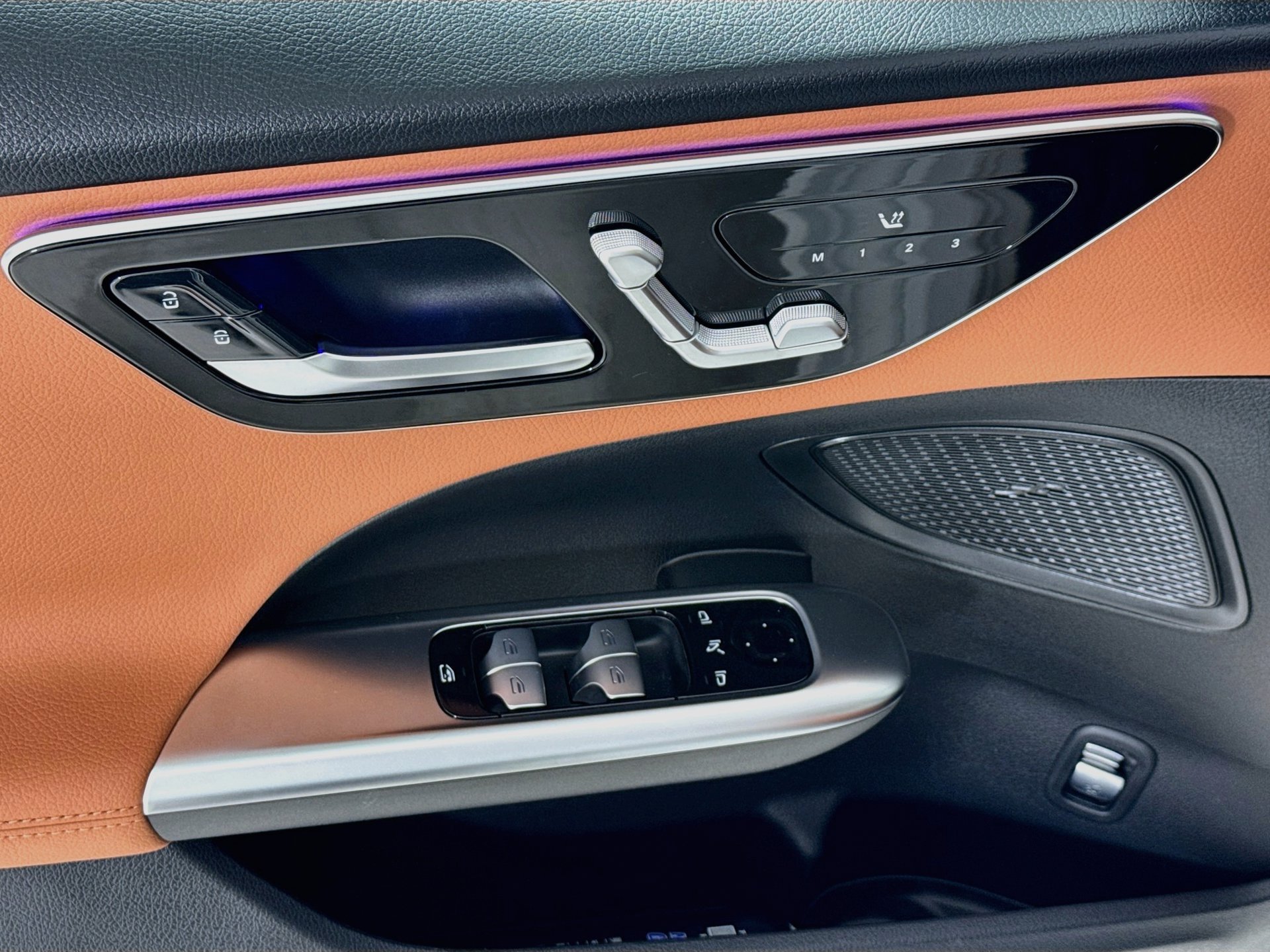 New 2026 Mercedes-Benz C 300 4MATIC Sedan image 18