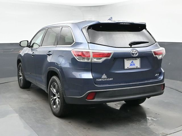 Used 2016 Toyota Highlander XLE FWD image 8