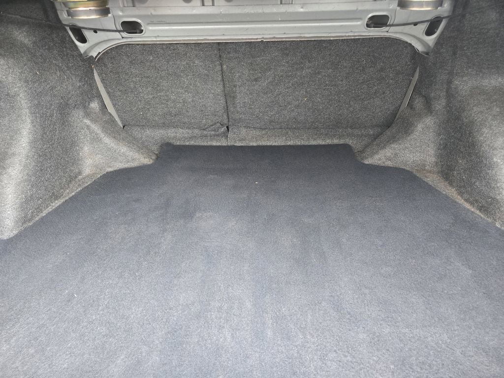Used 2004 Toyota Corolla CE FWD image 15