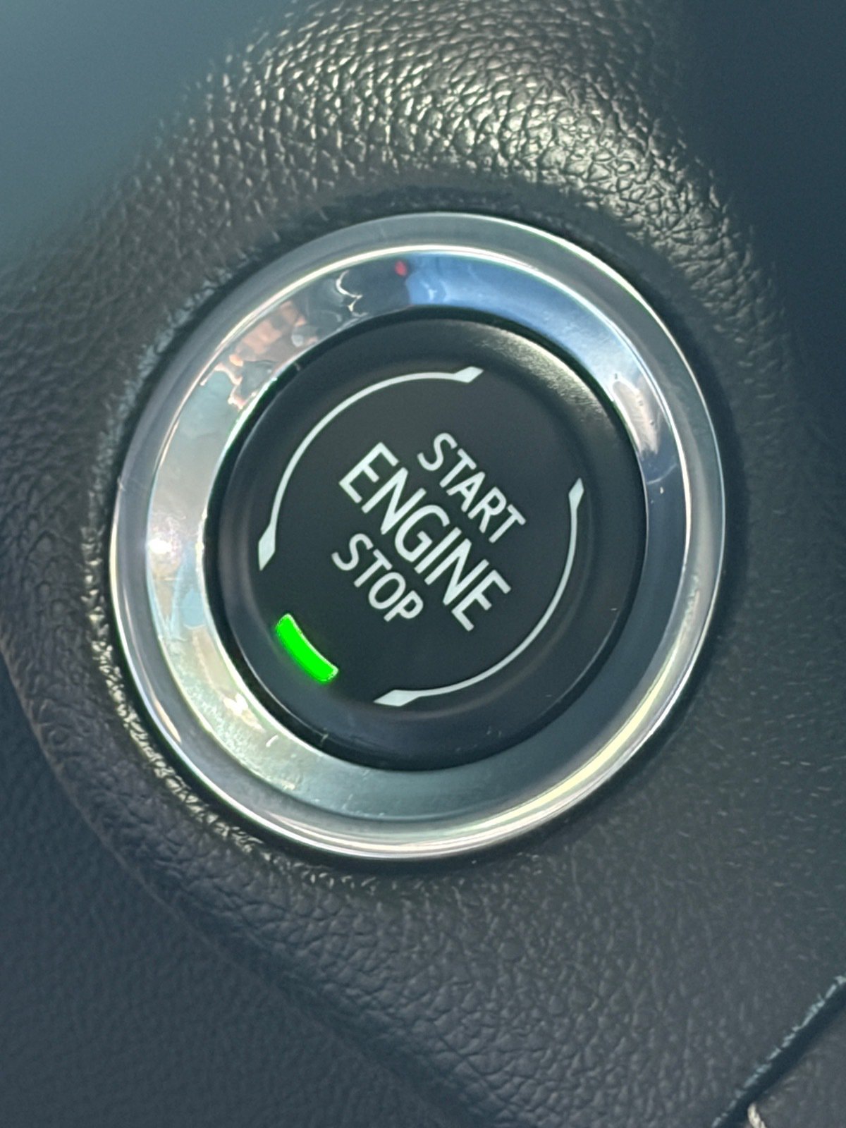 Used 2023 Buick Envision Avenir FWD image 33