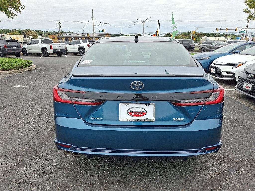Used 2026 Toyota Camry XSE FWD image 5