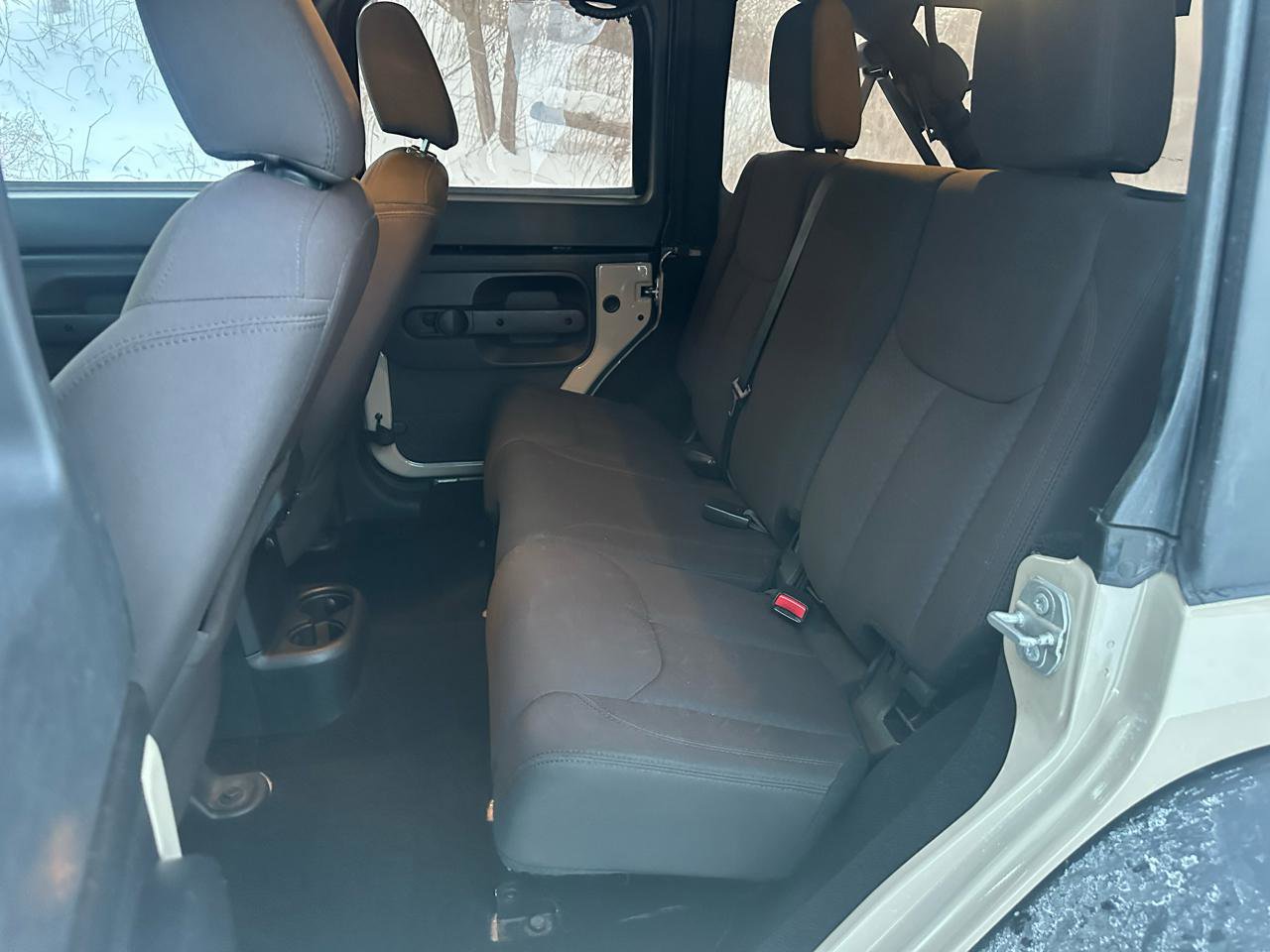 Used 2016 Jeep Wrangler Unlimited Sport image 12