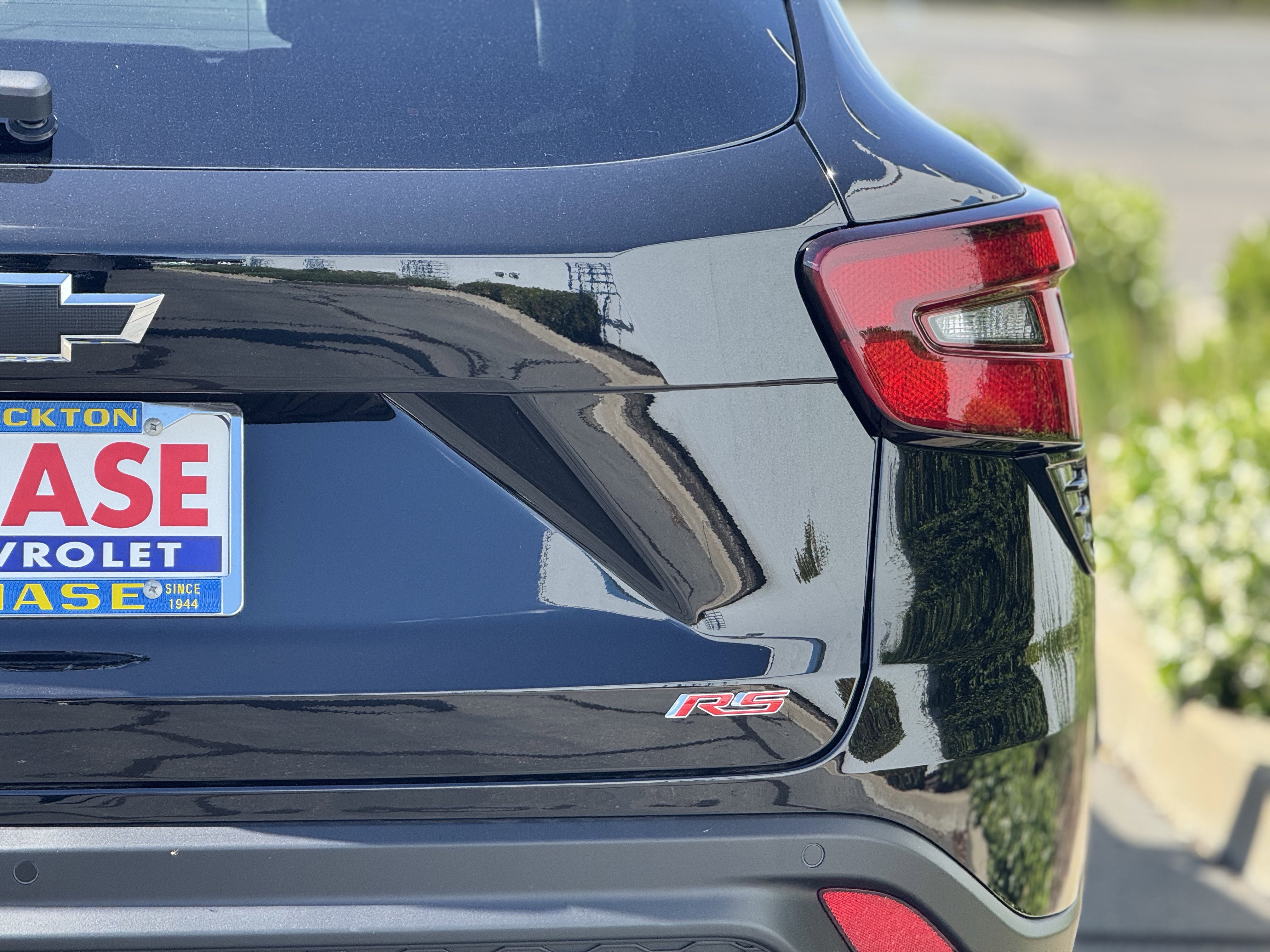 New 2026 Chevrolet Trax RS w/ Driver Confidence Package image 8