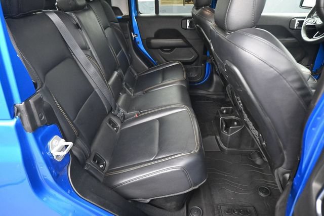 Used 2025 Jeep Gladiator Sport AWD/4WD image 24