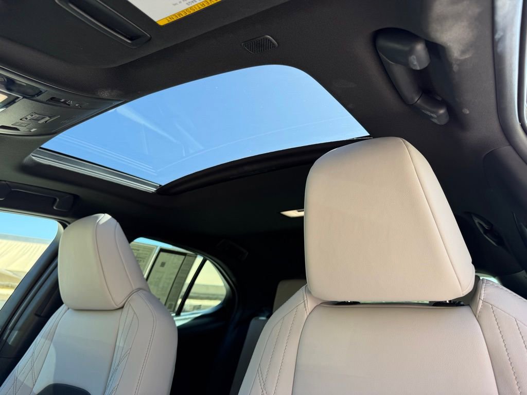 Certified 2024 Lexus UX 250h FWD image 12