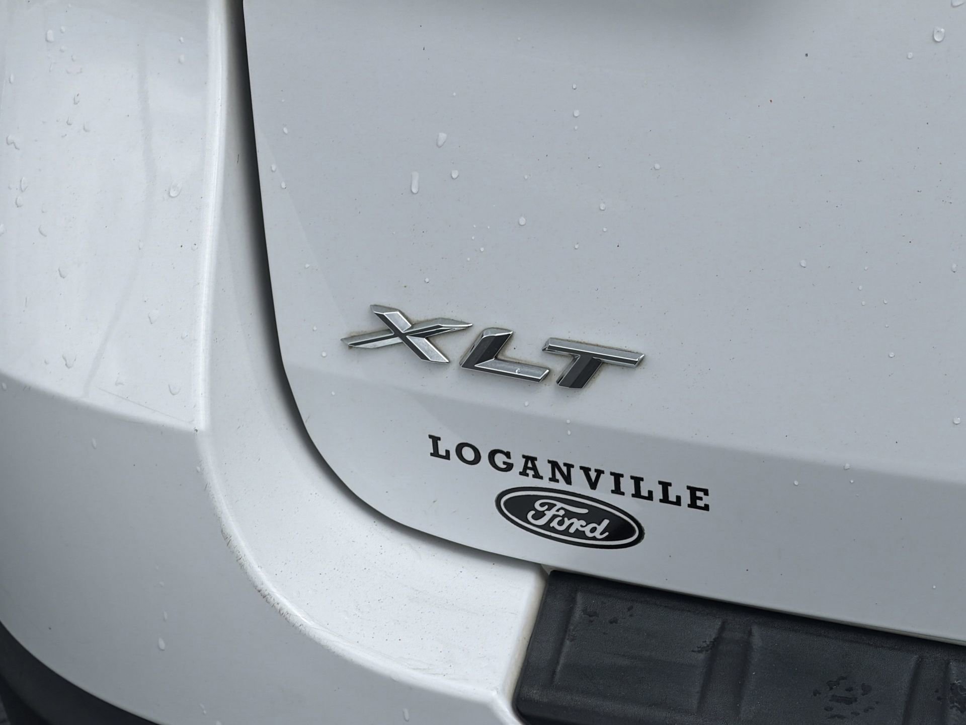 Certified 2020 Ford Explorer XLT w/ Equipment Group 202A RWD image 30