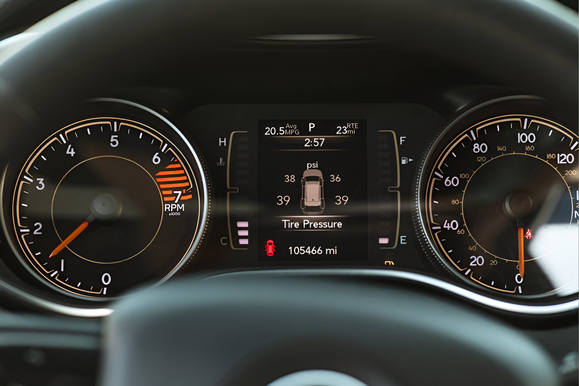 Used 2019 Jeep Cherokee Latitude w/ Popular Appearance Group FWD image 14