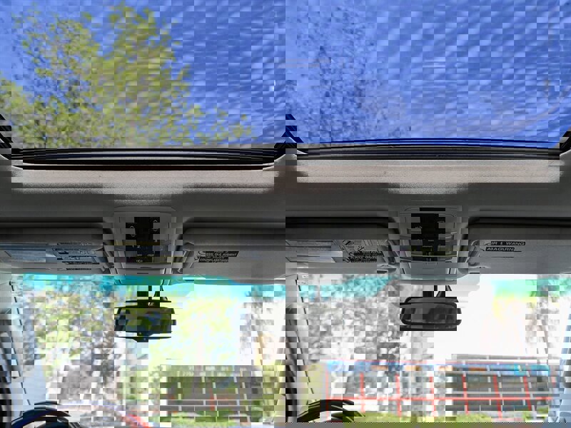 Used 2011 Lexus GX 460 w/ Comfort Plus Pkg image 21