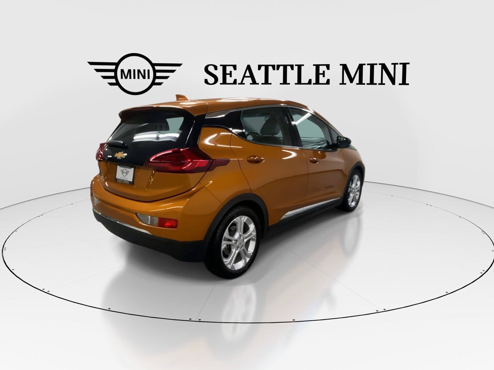 Used 2017 Chevrolet Bolt LT FWD image 11
