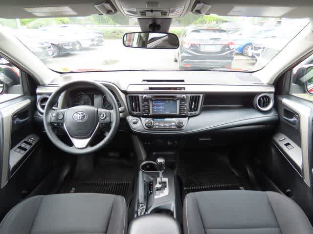 Used 2018 Toyota RAV4 XLE w/ Plus Extra Value Package AWD/4WD image 18
