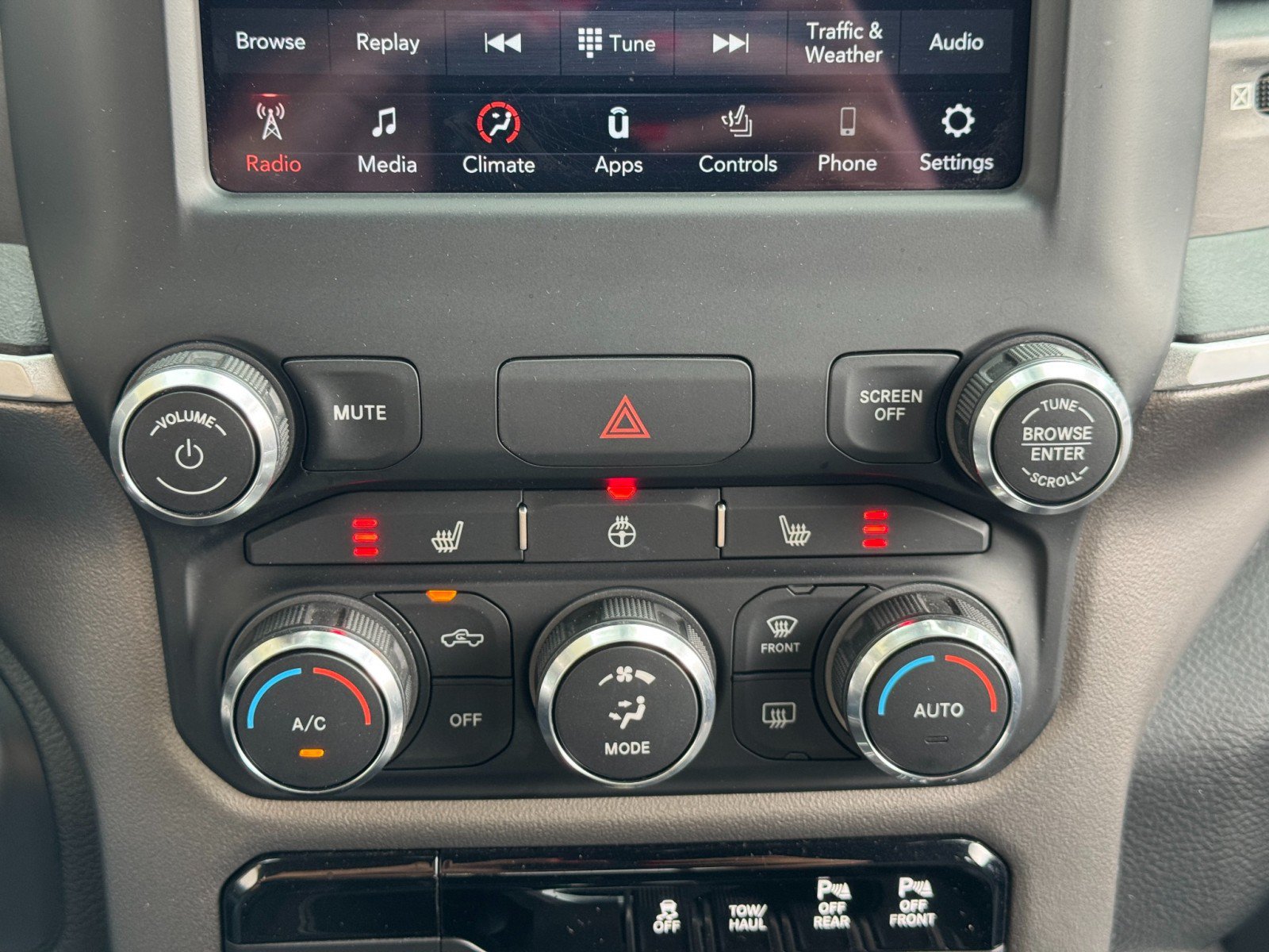 Used 2020 RAM 1500 Big Horn AWD/4WD image 29