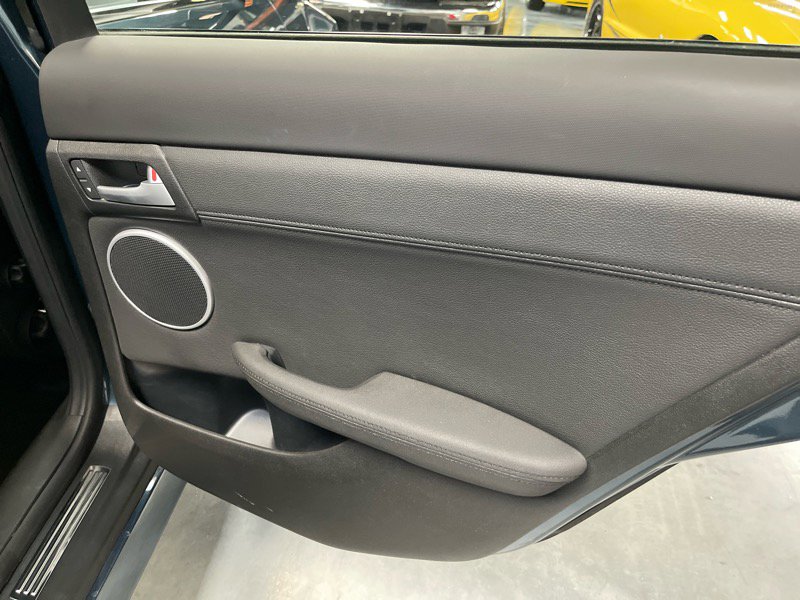 Used 2009 Pontiac G8 GT w/ Premium Package image 35