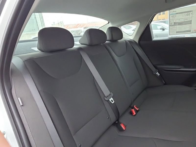 New 2026 Kia K4 LXS image 18