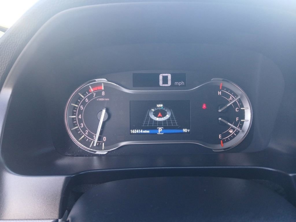 Used 2017 Honda Pilot Touring image 25