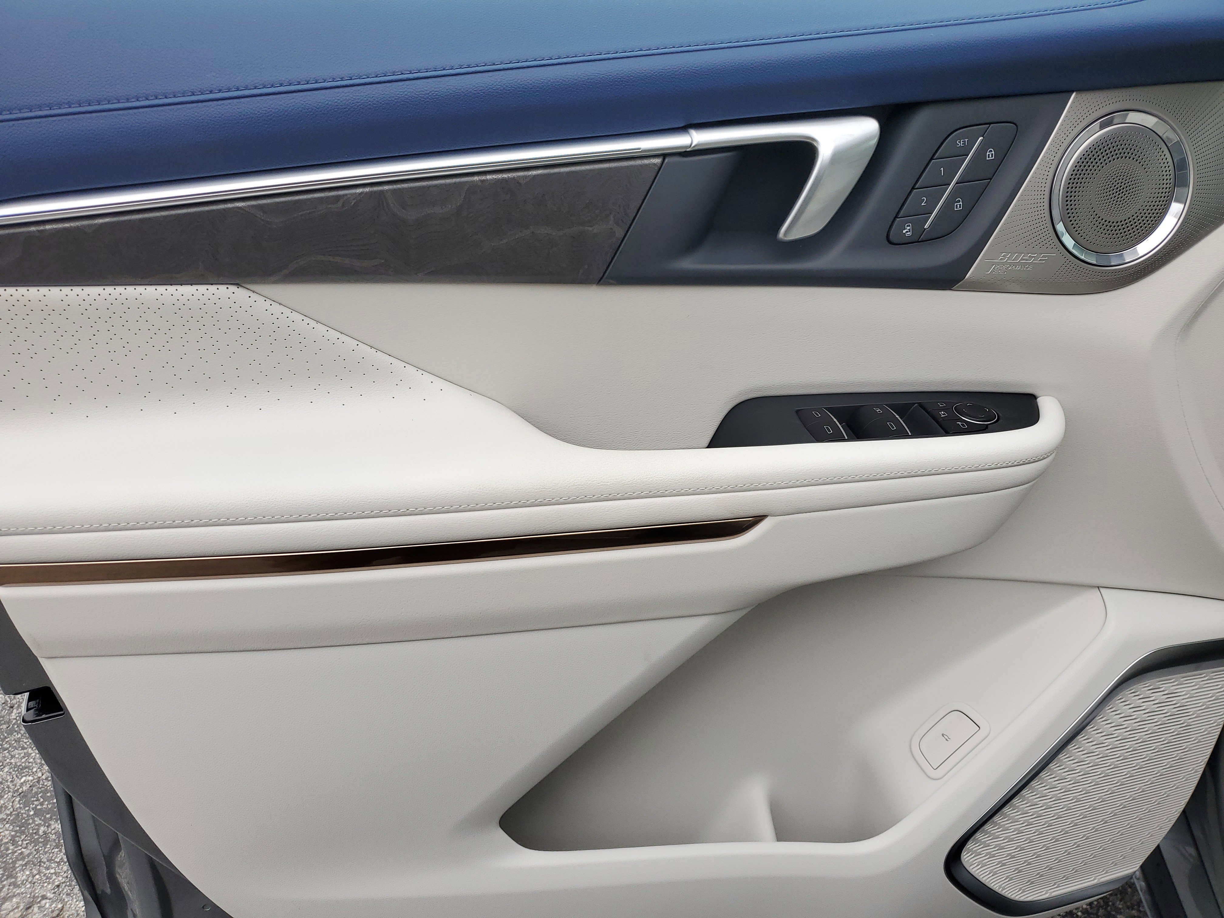 New 2026 Buick Enclave Avenir w/ Super Cruise Package image 17