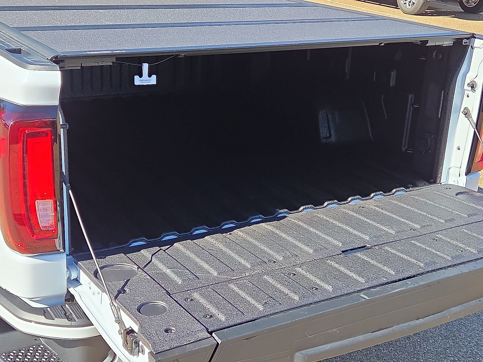 New 2026 GMC Sierra 1500 Denali w/ Denali Reserve Package image 8