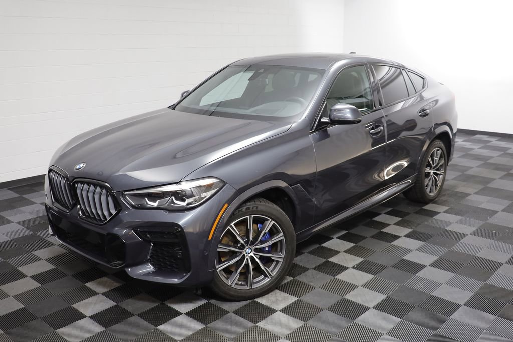 Used 2022 BMW X6 xDrive40i w/ M Sport Package image 2