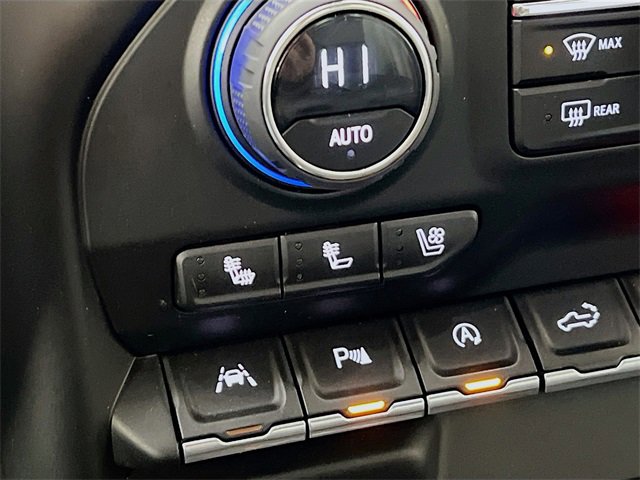 Used 2022 Chevrolet Silverado 1500 LTZ w/ LTZ Premium Package image 22