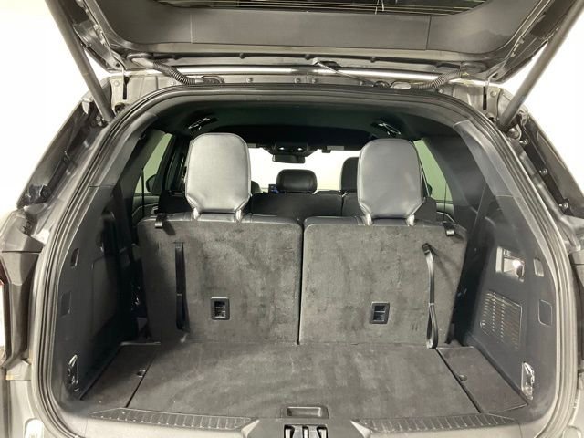 Used 2025 Ford Explorer ST-Line w/ Premium Package AWD/4WD image 23