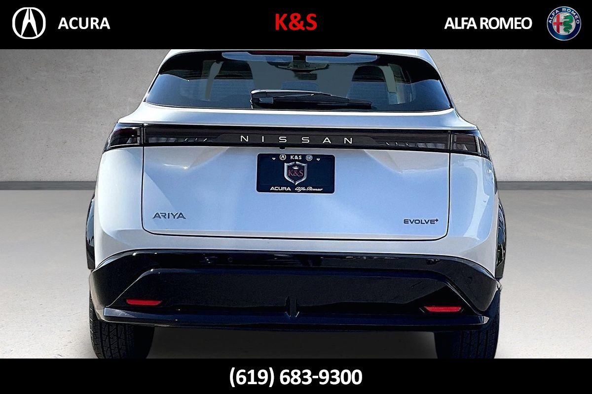 Used 2024 Nissan Ariya FWD image 36