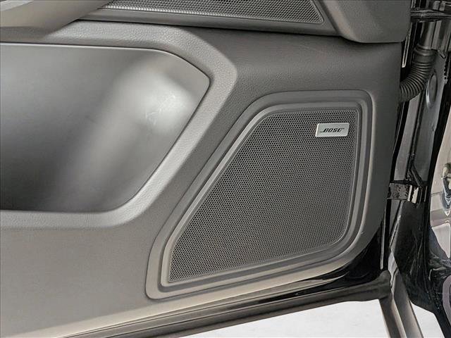 Certified 2025 Porsche Macan S image 14