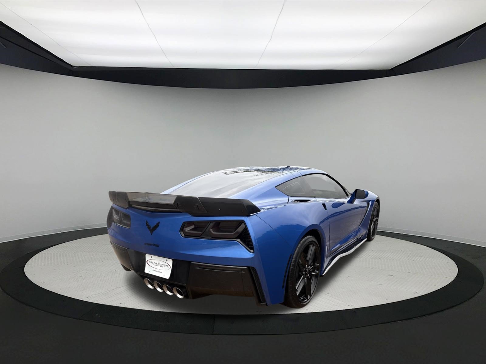 Used 2019 Chevrolet Corvette Stingray Coupe w/ 1LT RWD image 7